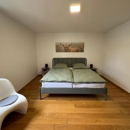 Ferienwohnung Stadtfeld Apartmán *